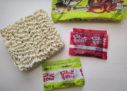 Корейская лапша очень острая SAMYANG Jjajang Buldak Hot Chicken Flavor Ramen 140g (Корея)